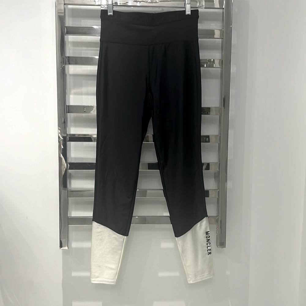 Moncler size small leggings